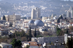 Иерусалим. Два купола в центре снимка - Храм Гроба Господня.