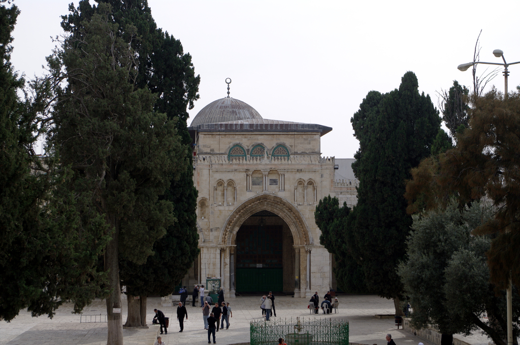 Мечеть аль-Акса - одна из главных мусульманских святынь.