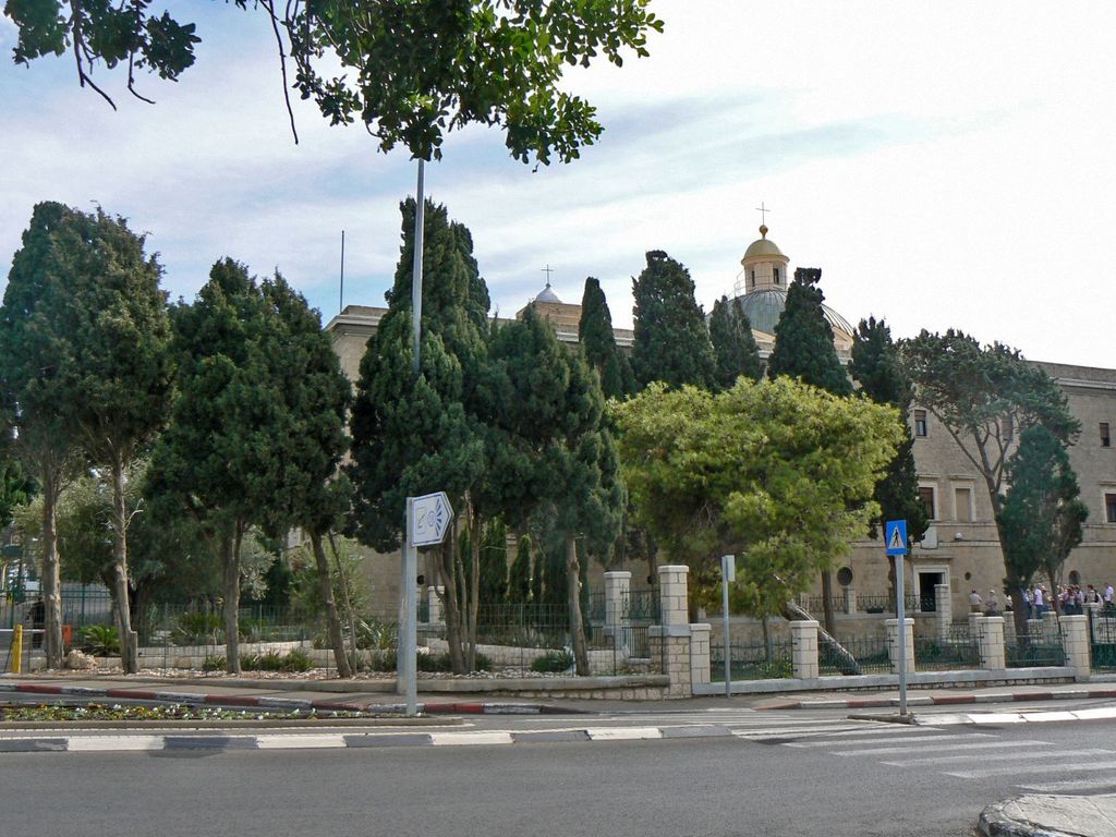 Монастырь кармелитов.